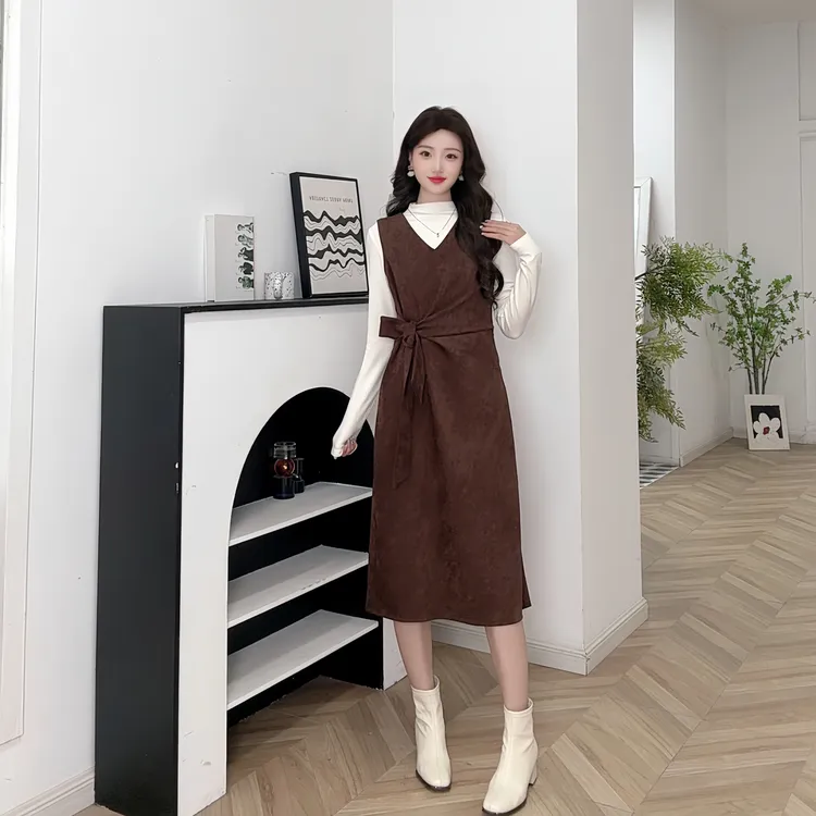 爱依服秋冬X型高腰常规冬套头拉链V领连衣裙减龄裙子