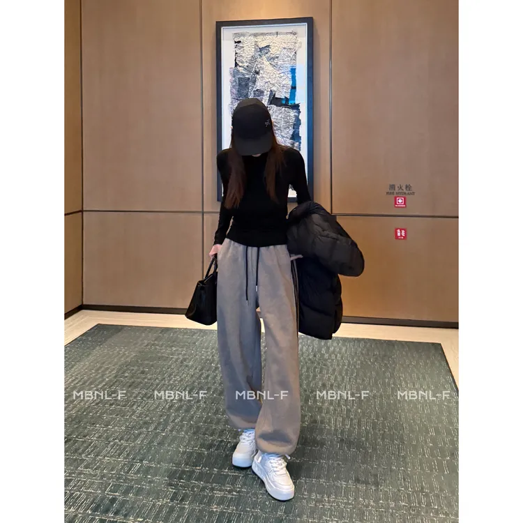 MBNL-F "三杠弯刀卫裤" 松紧腰宽松阔腿卫裤 秦磊XM-XKZ9702
