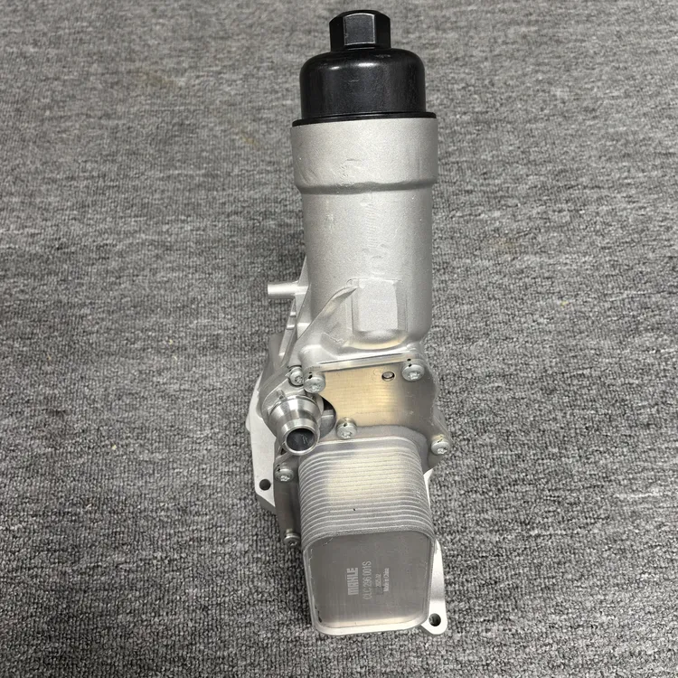 宝马B48发动机原厂配件马勒铝制改良机油格底座，最新版本。
