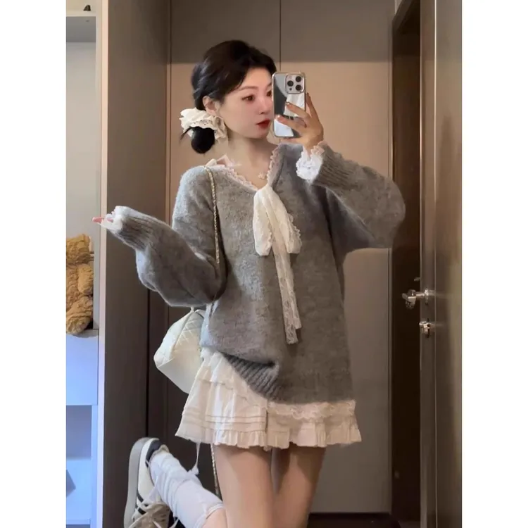 灰色设计感蕾丝拼接蝴蝶结长袖毛衣针织衫女秋季休闲宽松气质上衣
