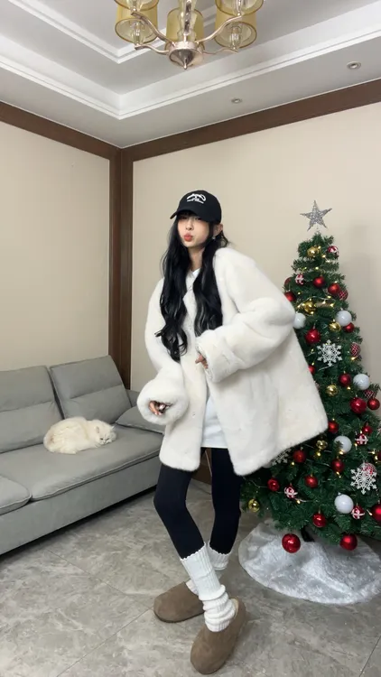 《年度高定战袍》怕冷必入！皮毛一体圆领毛毛外套中长款上衣