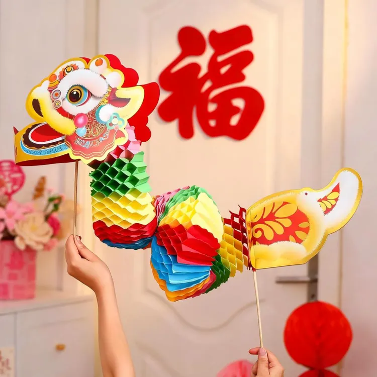 菲寻2026新款马年手持拍照道具新年醒狮舞龙国风灯笼春节过年装饰
