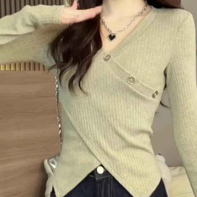 哥弟阿玛施正品大码设计感V领长袖T恤女2025春季新款微胖mm修身显