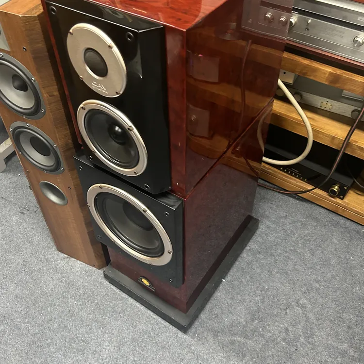 CAV功放机音响一套不包邮