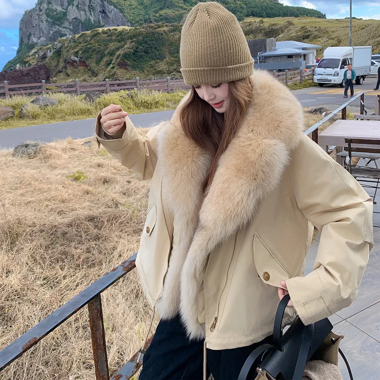 高级感大毛领派克羽绒服女2025冬季新款时尚百搭白鸭绒机车服外套