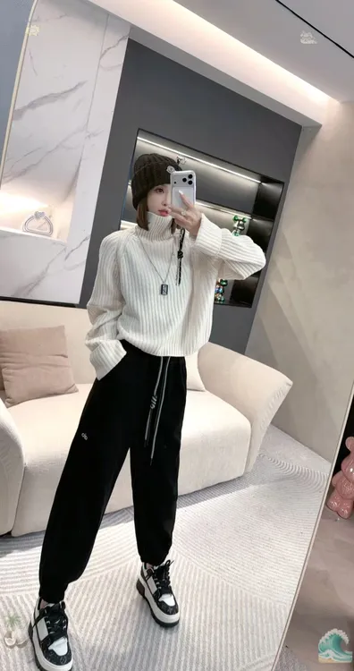 熙薇【侧影条纹】2025新款秋冬休闲百搭潮牌休闲加绒卫裤H6185