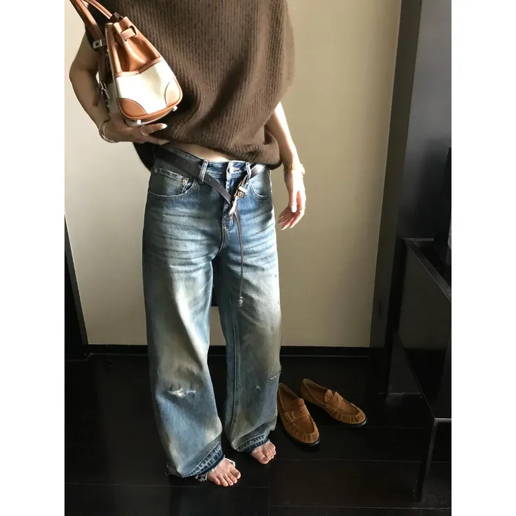 区区欧阳"私服痞痞裤"自留款超有feel！重磅水洗毛边破洞牛仔裤