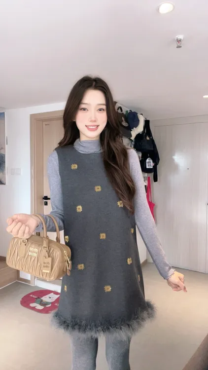 时尚套装套头中长款韩版减龄宽松套装百搭连衣裙打底