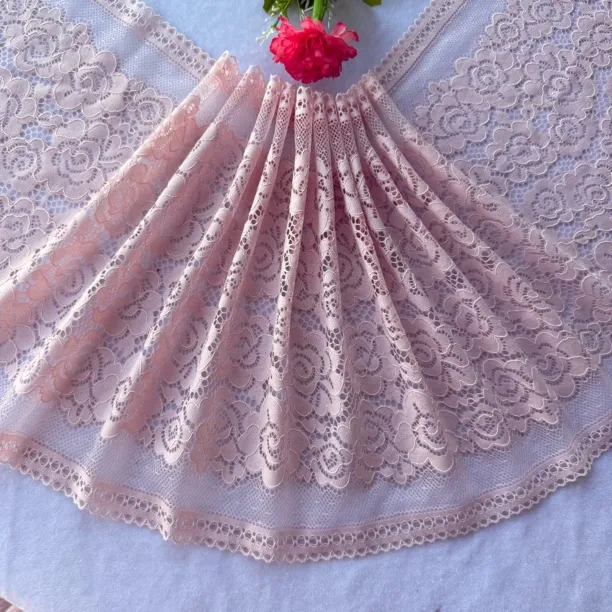 24厘米宽同款三色小朵玫瑰蕾丝花边装饰花边辅料加宽蕾丝边布料