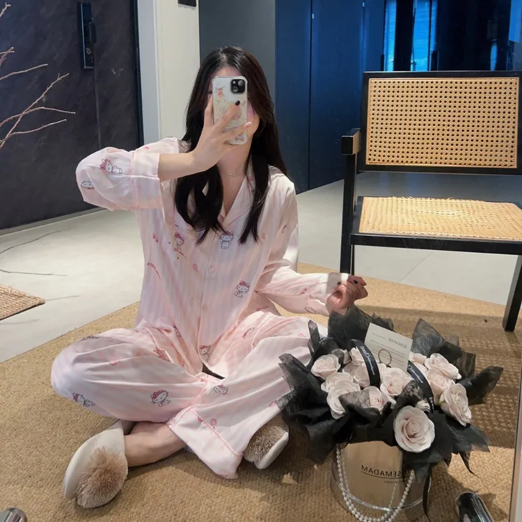 美梦工坊「吻安凯蒂」卡通条纹睡衣女款春秋季新款薄款家居服两件套