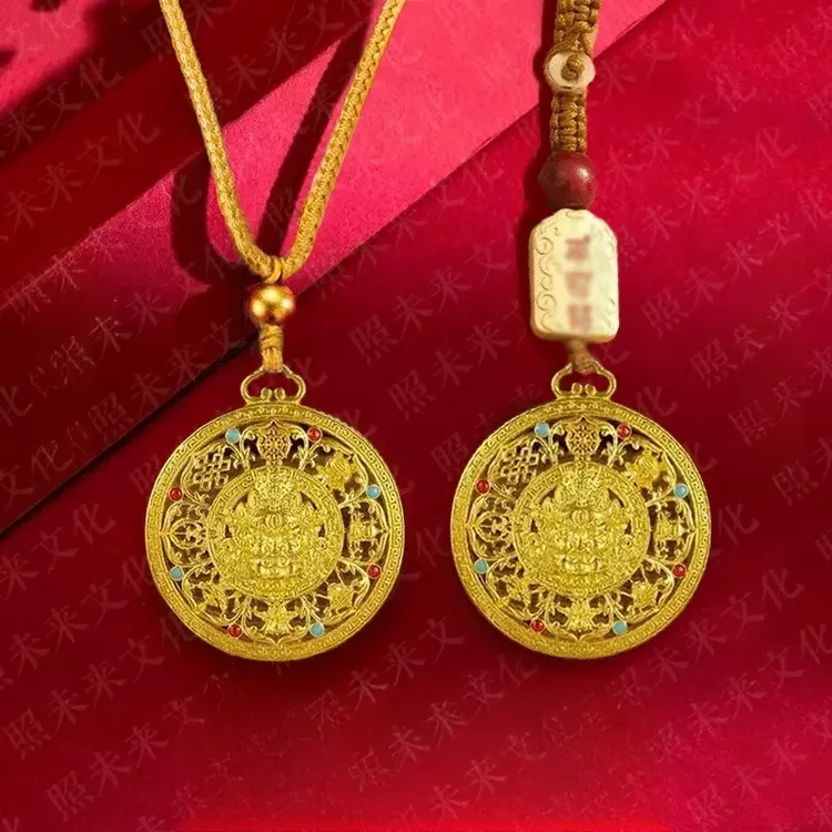 2025蛇年新款新中式金色黄财神八宝罗盘钥匙扣汽车挂件驾车用品