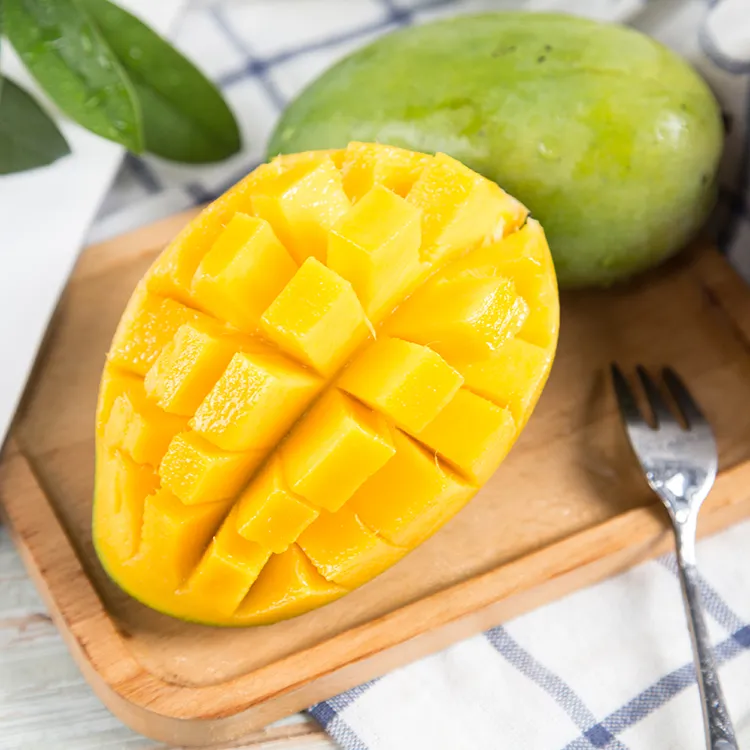 海南三亚青皮金煌芒3斤装 新鲜应季热带芒果