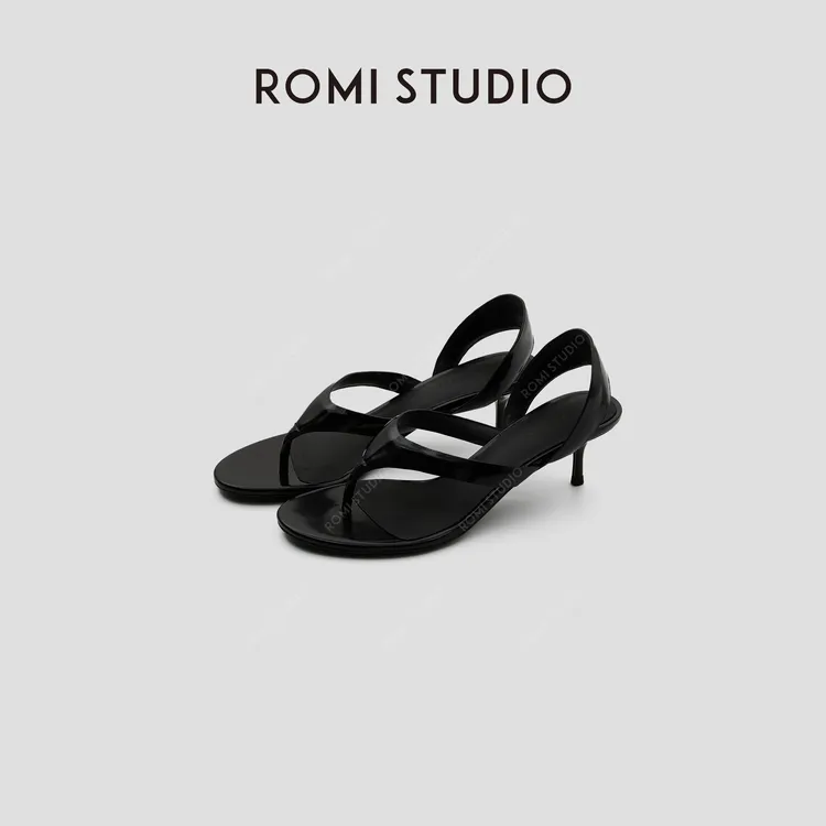 ROMI STUDIO 开边珠牛皮和羊皮革黑色夹趾细高跟凉鞋 RWCRP33484