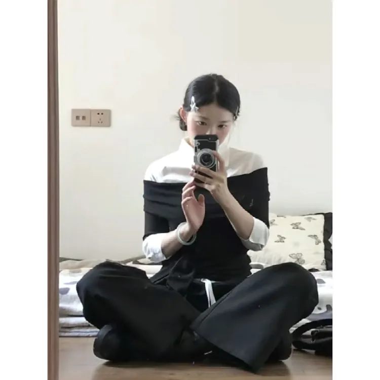 学院风衬衫拼接一字肩t恤绑带韩版假两件上衣配显瘦高腰休闲裤子