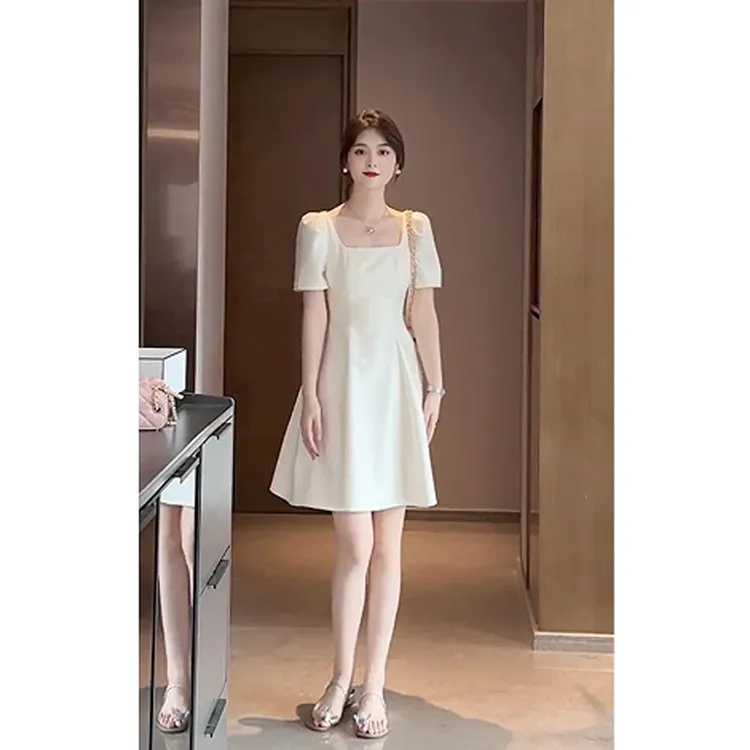 2025法式夏季爆款小香风白色方领a字连衣裙女小众高级感百搭裙子