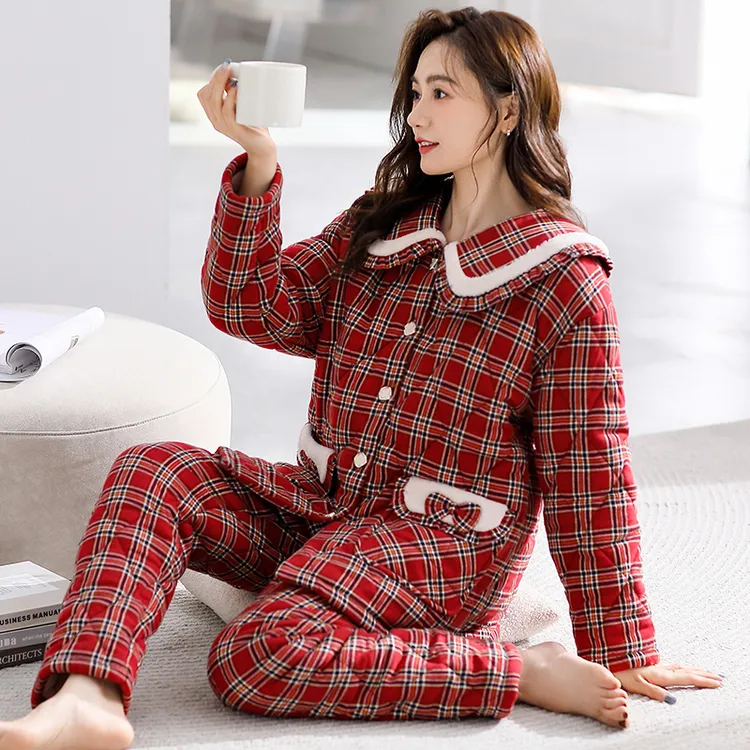 睡衣女秋冬款三层加厚纯棉夹棉冬款珊瑚绒加绒全棉格子家居服套装