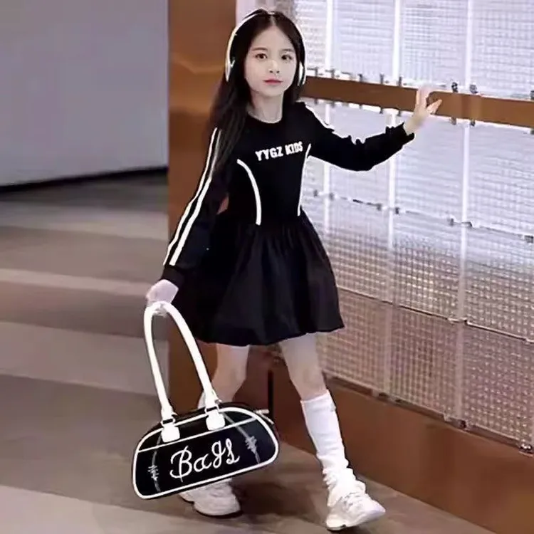 女童连衣裙秋季2025新款儿童简约休闲长袖连衣裙小女孩秋装小黑裙
