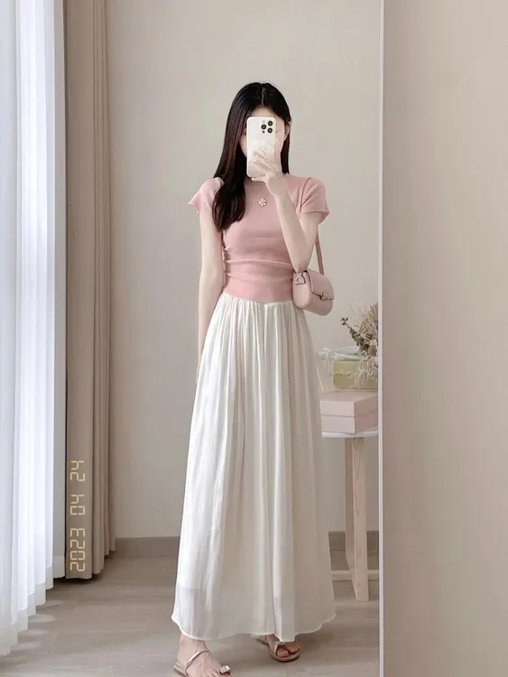 多巴胺穿搭一整套女2025春夏新款粉色针织衫搭配半身裙裤两件套装