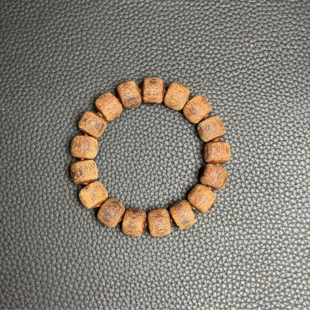 降真香绿油熟结润底爆金丝1314全品，油脂全熟沉水兰桂花香韵