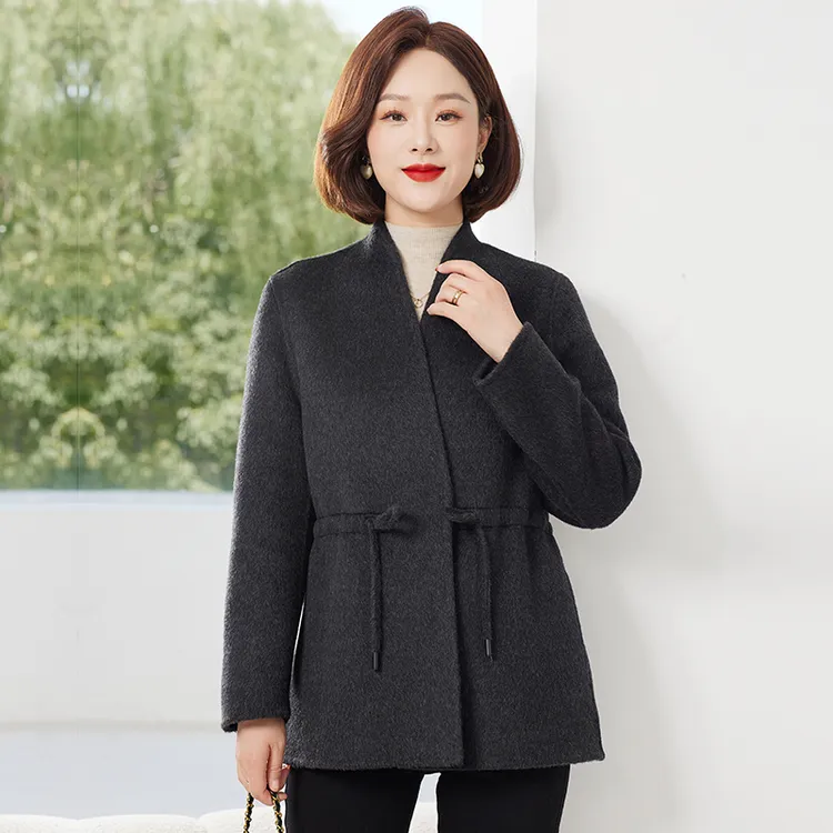 2025秋冬新款双面绒大衣女中长款正肩V领系带修身显瘦羊毛呢外套
