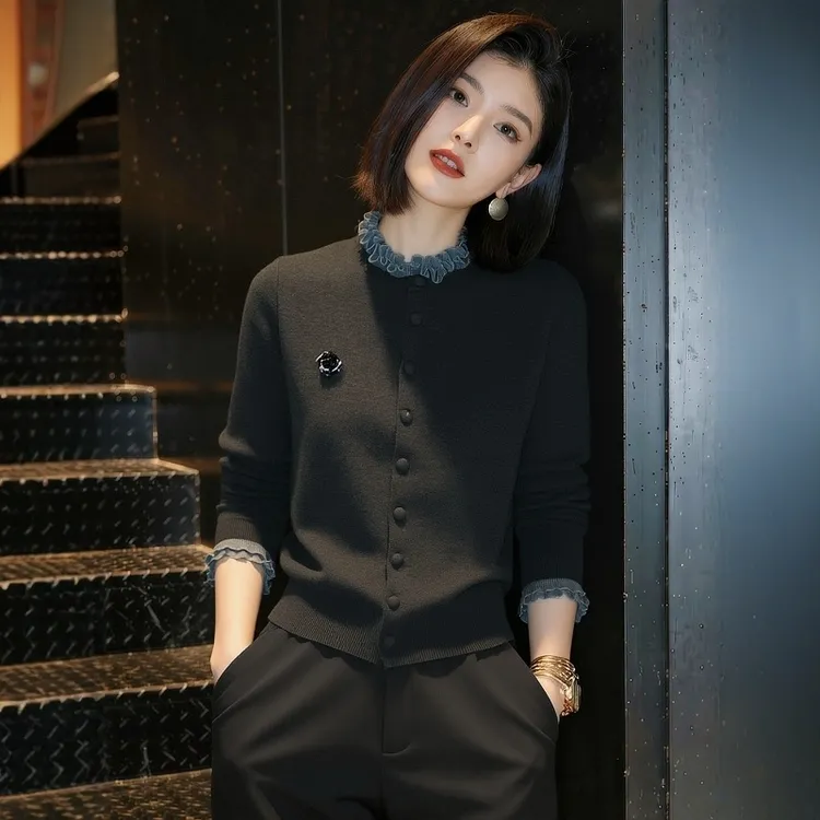 木耳边软糯针织衫女士2025秋冬季慵懒高级感休闲显瘦毛衣立领上衣