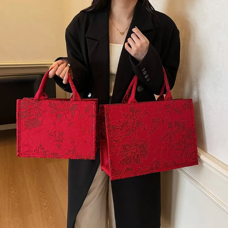 新中式刺绣手提通勤包女2025新款红色大容量托特包结婚礼物新娘包