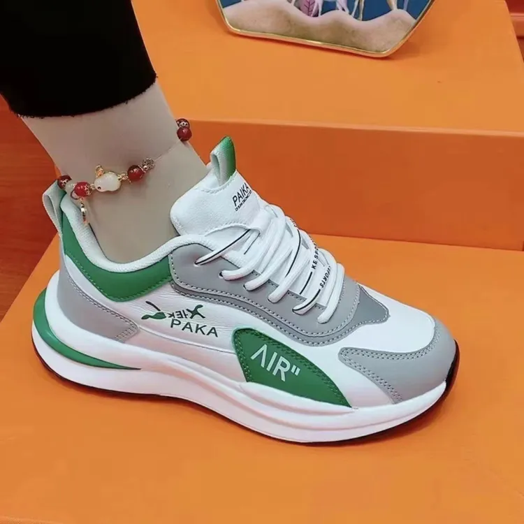 情侣款低帮系带老爹鞋新款户外休闲运动鞋轻便百搭皮面透气鞋子