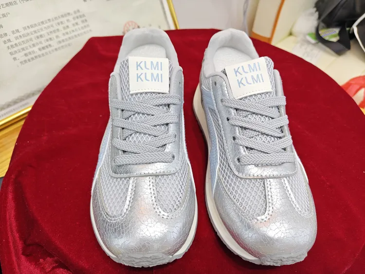 文件德训鞋夏季透气时尚休闲鞋小白鞋鞋子防滑运动鞋