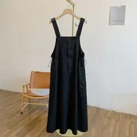 旅人Y3212腰侧松紧大口袋拉链纽扣可调节背带裙