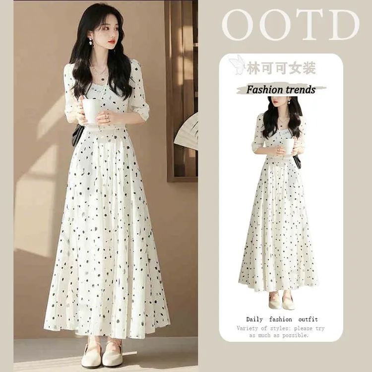 2025浅夏季穿搭女静奢风气质名媛轻熟连衣裙高级感波点白色连衣裙