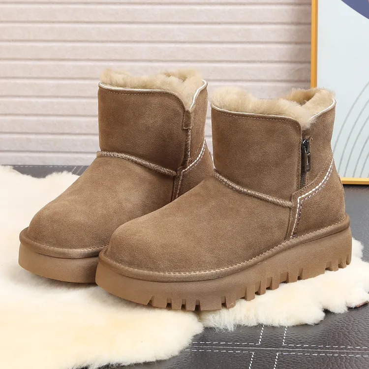 NB256牛皮纯羊毛防滑厚底保暖棉鞋短筒加绒雪地靴女冬皮毛一体