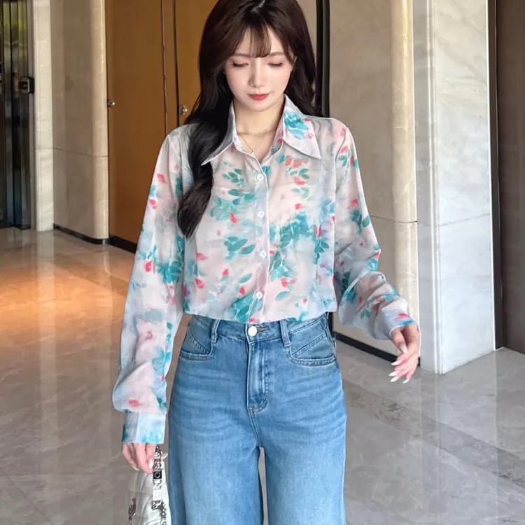 2025新款夏季薄款气质设计感碎花小开衫显瘦长袖法式衬衫女