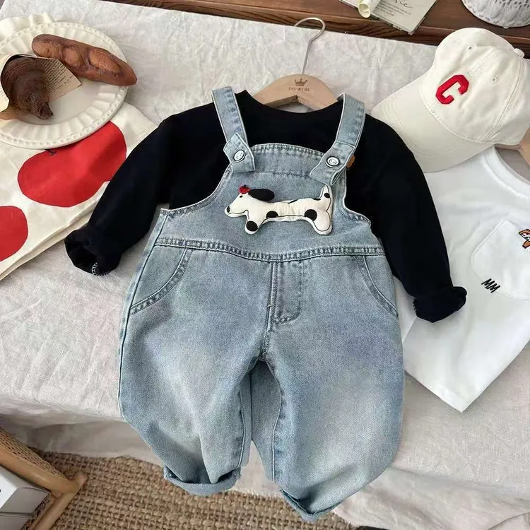 春秋新潮童韩版2025宝宝休闲洋气男女童牛仔背带裤小狗背带裤