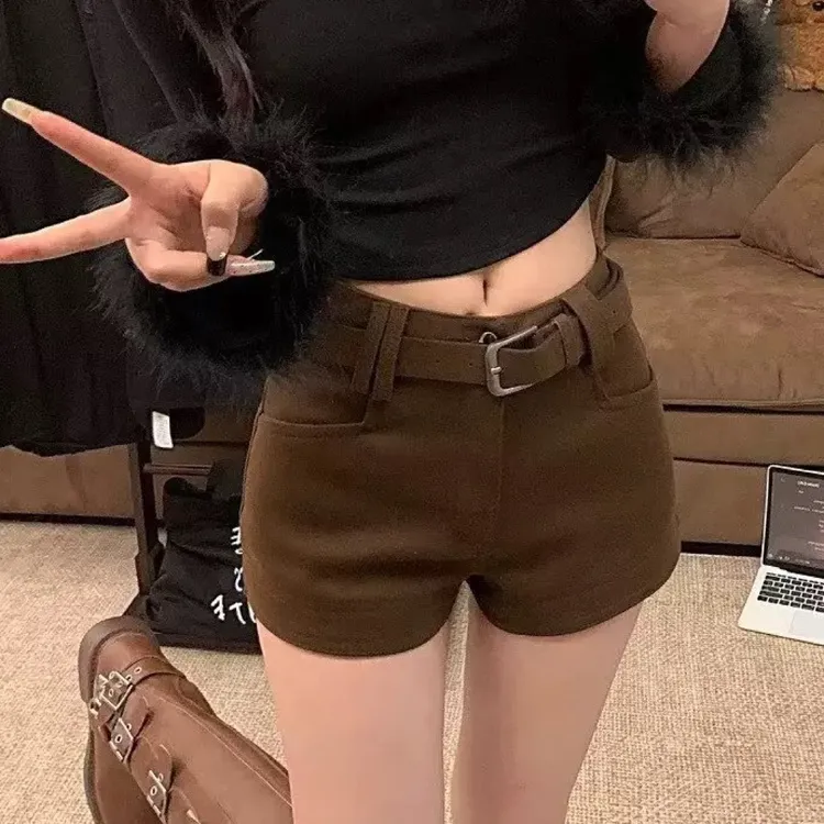 2025秋冬美式辣妹咖色超短裤女中腰直筒阔腿a字裤子小个子休闲裤