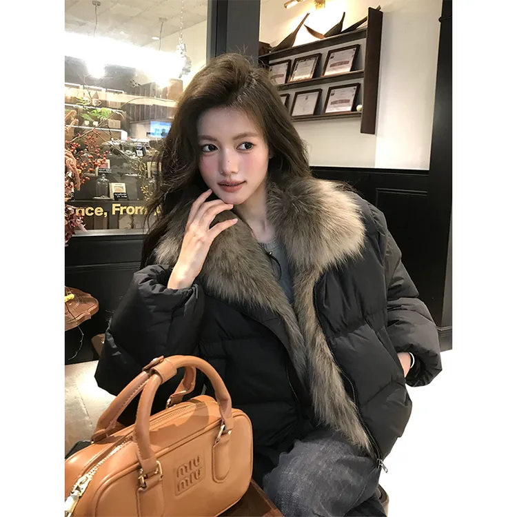 时尚气质软糯毛领短款面包服女冬季新款宽松显瘦通勤保暖棉袄上衣