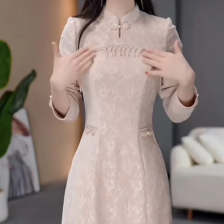 高档雪花绒加厚连衣裙女2024冬季新款洋气修身遮肉显瘦中长款裙子