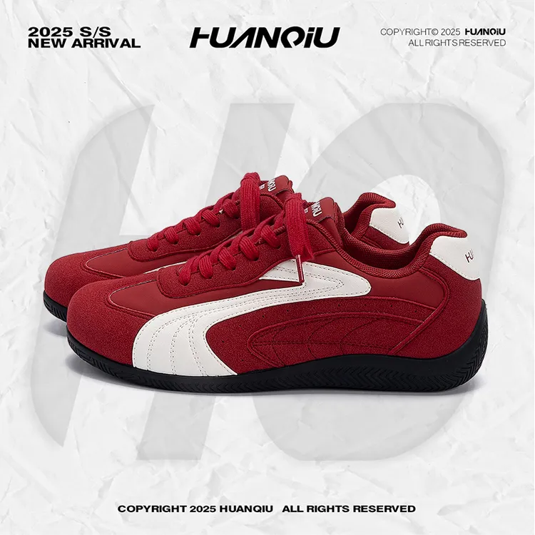 环球隐形内增高赛车鞋2025秋季新款爆款皮面休闲情侣鞋平底德训鞋