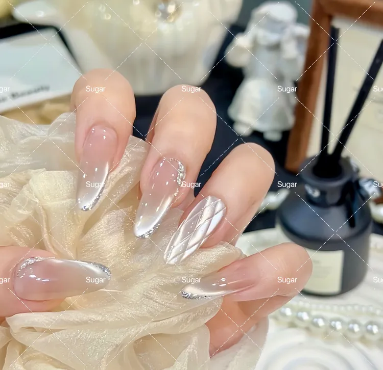 【月光菱格】高级轻奢纯欲猫眼纯手工穿戴甲显白软甲美甲贴10片