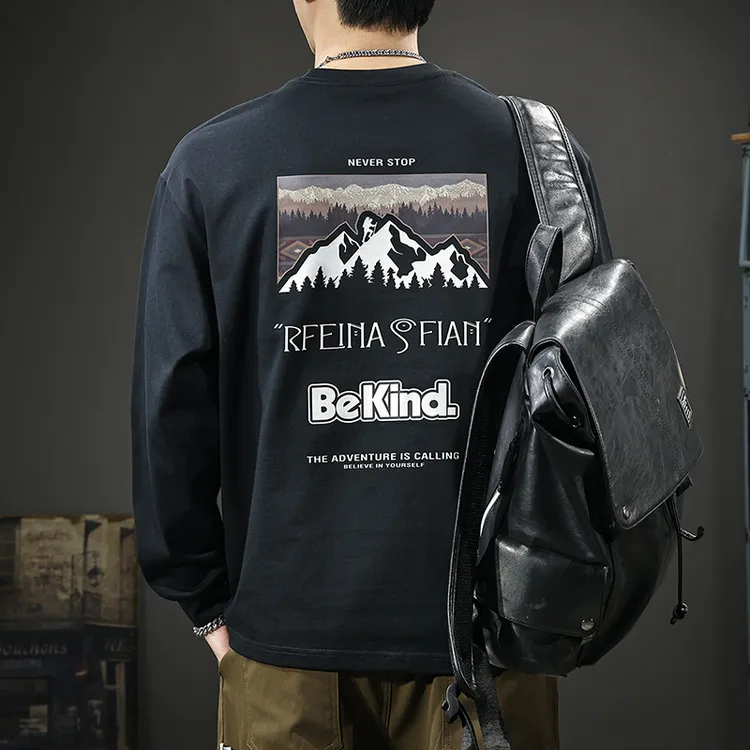 MR.MUDI/穆迪先生秋季新款山系印花长袖T恤男宽松休闲打底衫上衣