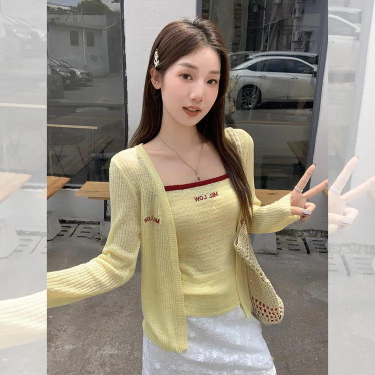 黄色多巴胺长袖针织开衫女2025秋季新款显瘦真两件套上衣针织衫