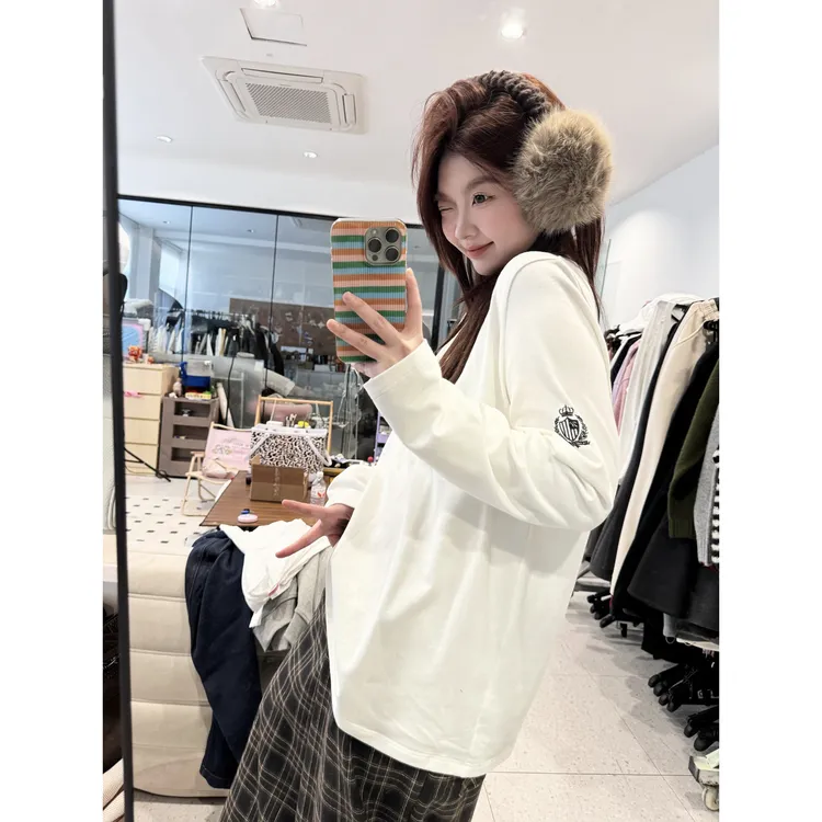 晶咕【徽章T!】设计感小众刺绣图案宽松圆领内搭T恤上衣