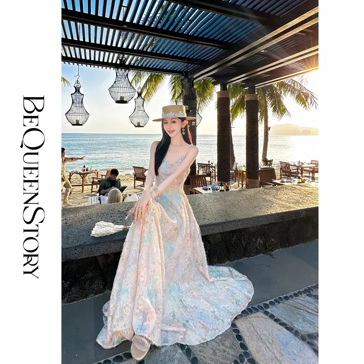 余潇潇【油画少女】新款欧若风立体印花吊带连衣裙&上衣