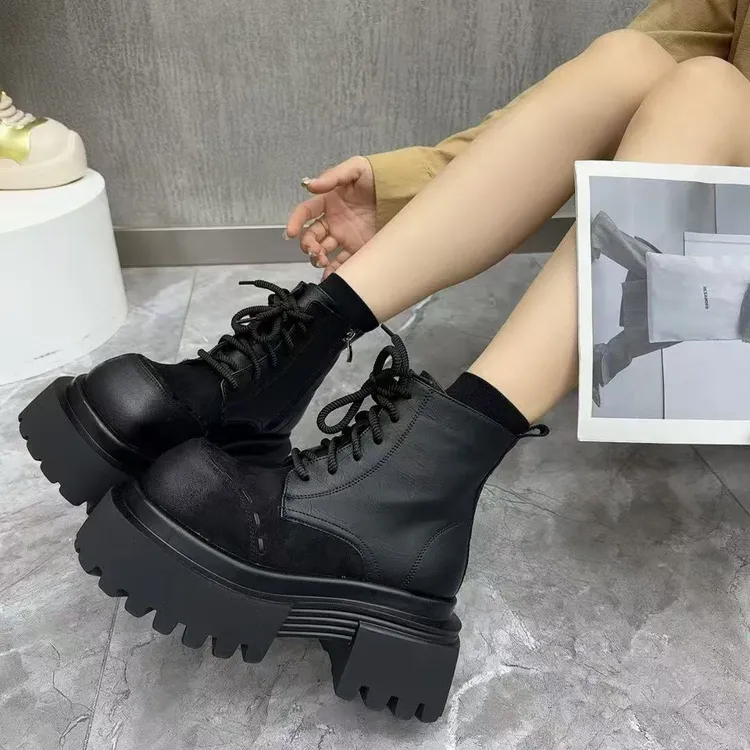 唐小肉厚底马丁靴时尚城市游牧风休闲秋冬厚底6115-18黑色百搭