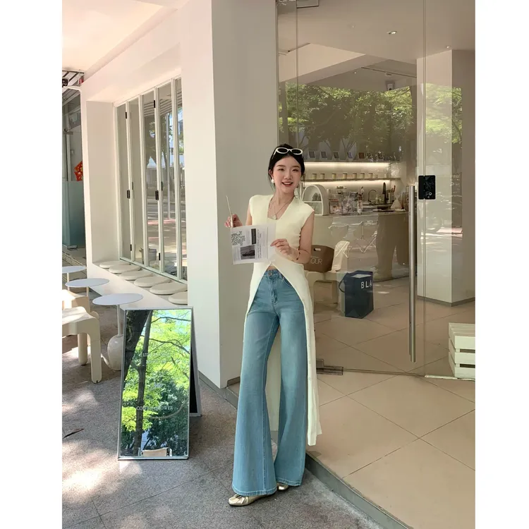 UMI SHERO凉感浅色莱赛尔夏季轻薄大喇叭直筒牛仔裤女088