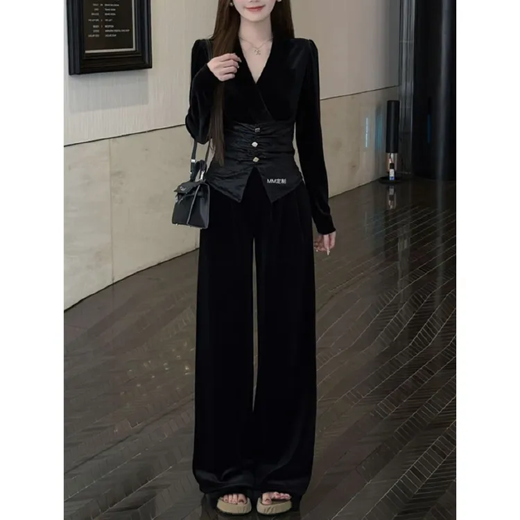 【奢宠主角】雾中芭蕾V领丝绒拼接纽扣显瘦上衣直筒加绒裤套装A529