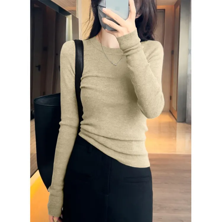 法式时尚秋冬长袖气质女装新款套头圆领高级感上衣显瘦内搭打底衫