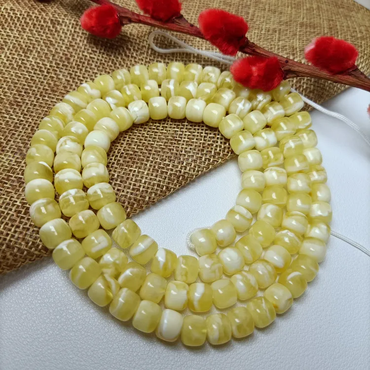 7.3珠径蜜蜡老型108佛珠~俄料金瓷白妖花品质~花纹妖层次好~4154