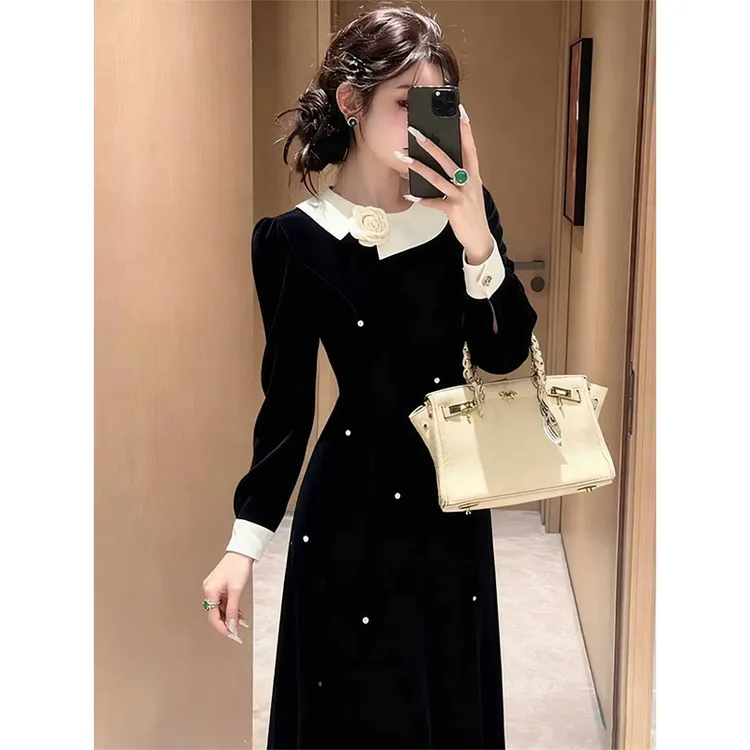 出席重要场合的裙子高端精致富家千金小香风黑色丝绒连衣裙秋冬季