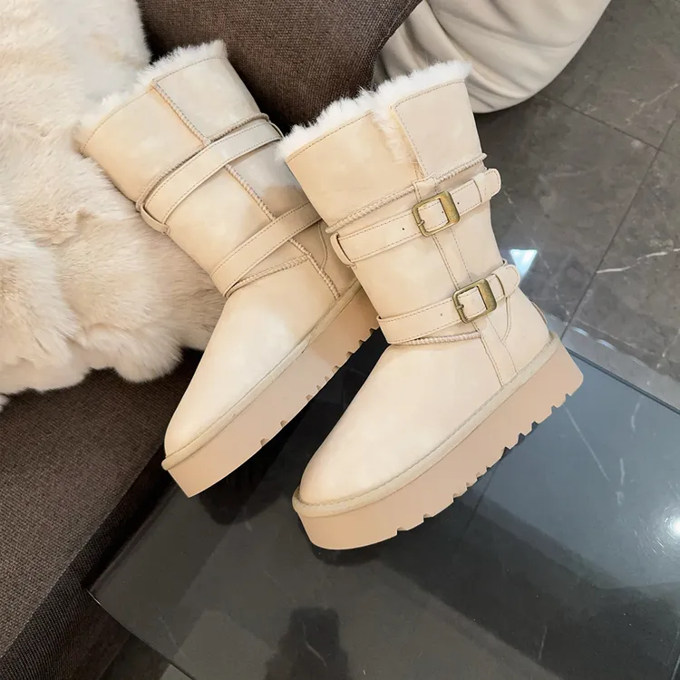 骑士厚底雪地靴女款2025新款冬季皮毛一体防水东北防寒保暖中筒鞋