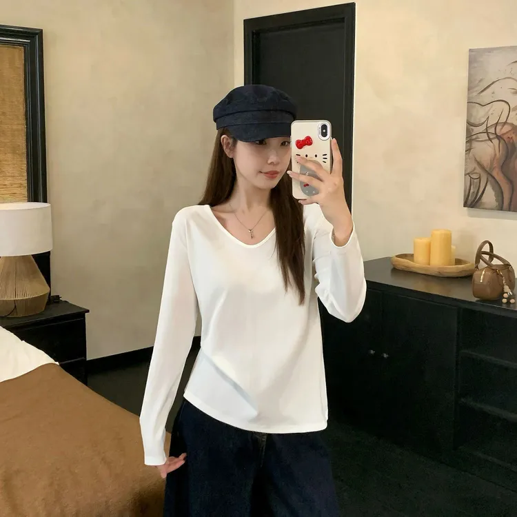 【小王家】80-210斤德绒V领长袖T恤女宽松显瘦遮肉大码胖MM内搭打底